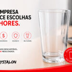 Em muitas empresas, os copos descartáveis ainda fazem parte da rotina. Afinal, eles oferecem praticidade no dia a dia e parecem ser uma solução econômica.